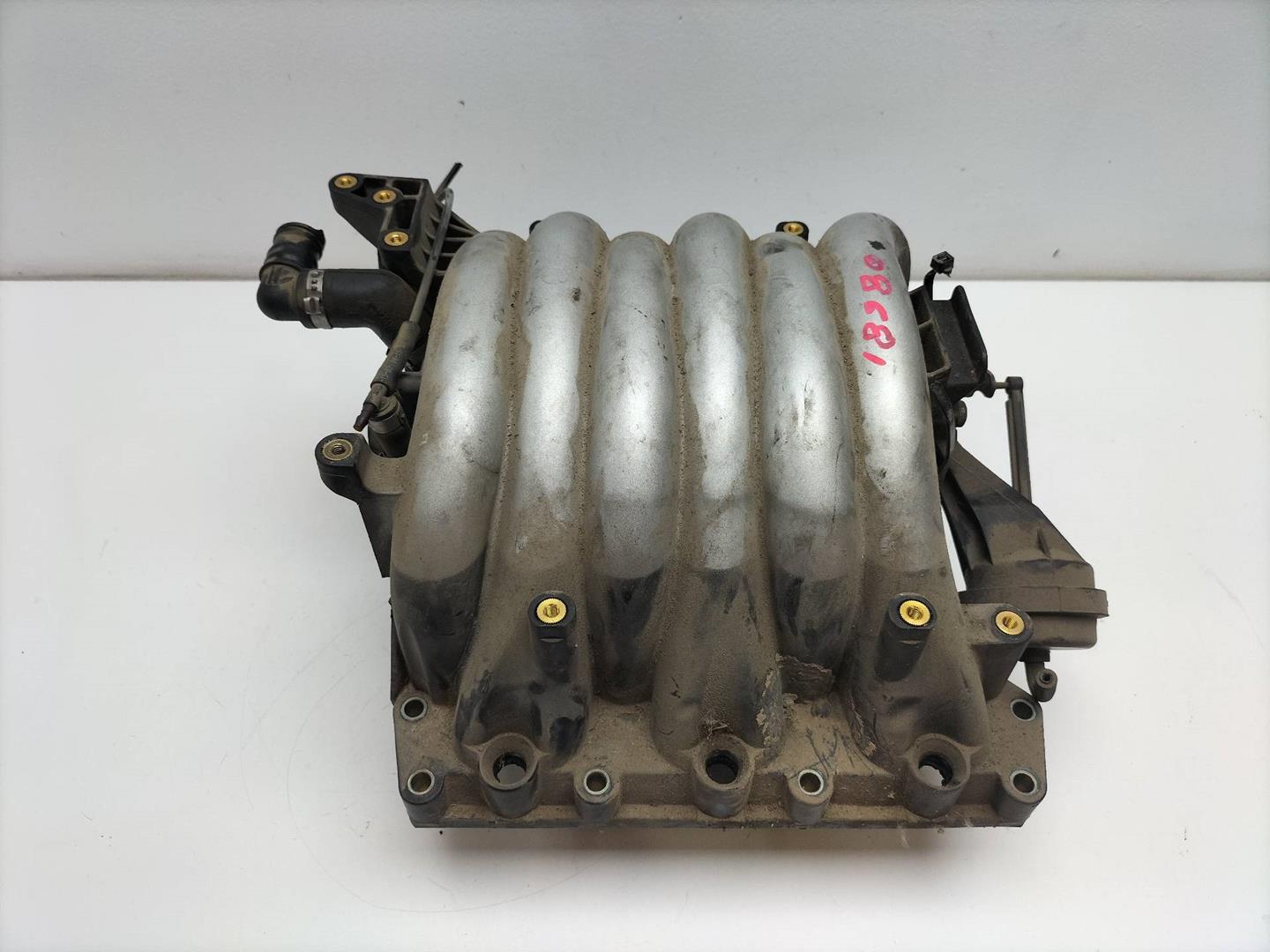 Intake manifold AUDI A4 B6 Avant (8E5) 2.4 12624826 BParts