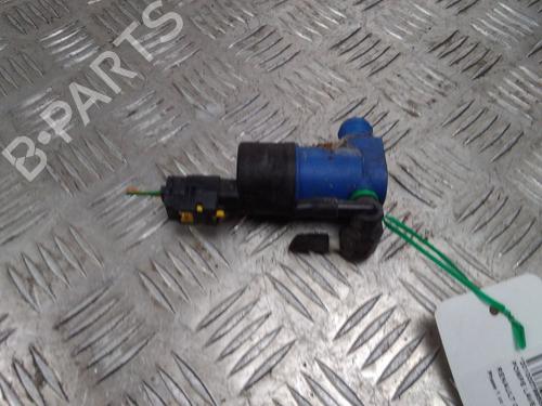 Pompe de lave-glace RENAULT CLIO IV (BH_) 1.5 dCi 90 (90 hp) 14904252