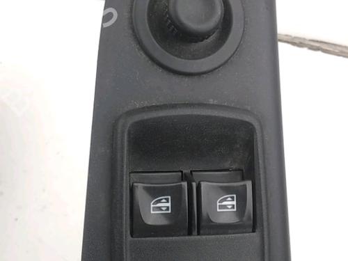 left-front-window-switch-renault-trafic-iii-van-fg_-2014-33860409 main image