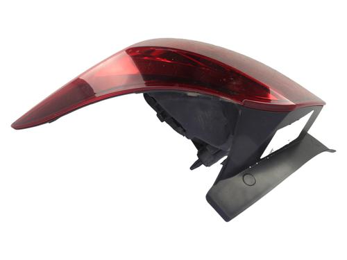 Used Right taillight Right taillight 38475861 38475861