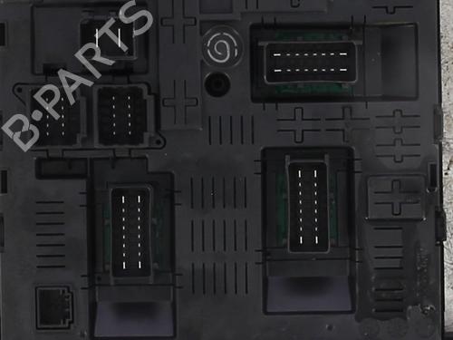 Used Fuse box PEUGEOT 308 I (4A_, 4C_) 1.6 THP 16V (156 hp) 31277761