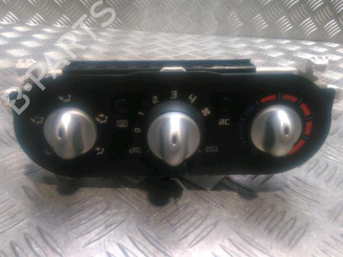 Used Climate control RENAULT TWINGO II (CN0_) 1.5 dCi (CN0E) (64 hp) 16278568
