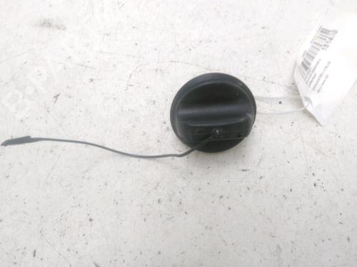 fuel-flap-dacia-duster-hm_-2017-29344823 main image