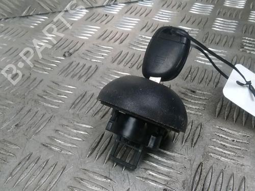 Used Fuel flap Fuel flap RENAULT CLIO II (BB_, CB_) 1.5 dCi (B/CB07) (65 hp) 13077690 13077690