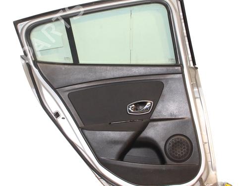 Used Left rear door RENAULT MEGANE III Hatchback (BZ0/1_, B3_) 1.5 dCi (BZ09, BZ0D, BZ1W, BZ29, BZ14) (110 hp) 31820783