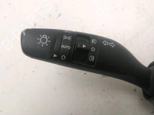 Used Steering column stalk HYUNDAI i20 II (GB, IB) 1.0 T-GDI (101 hp) 22693969