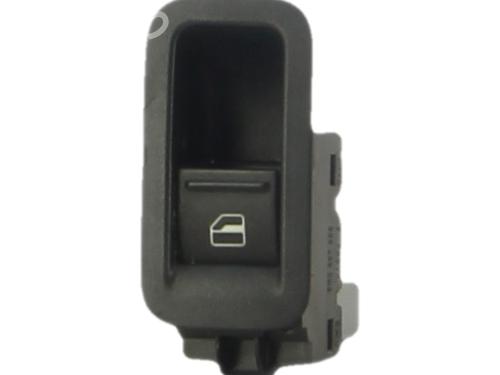Kombi Kontakt / Stilkkontakt Kombi Kontakt / Stilkkontakt VW POLO V (6R1, 6C1) 1.6 TDI (90 hp) 37431727 37431727