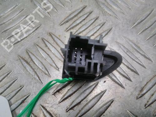 Used Warning switch RENAULT CLIO IV (BH_) 1.5 dCi 75 (75 hp) 13079286