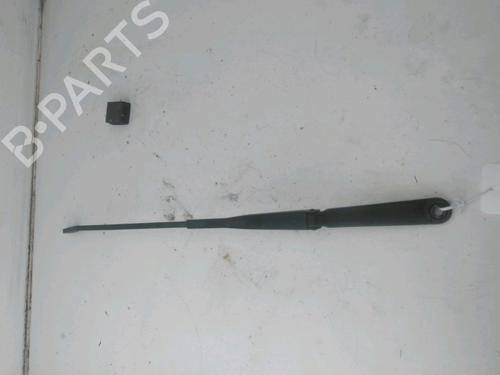 Used Front windshield wiper arm Front windshield wiper arm 38160269 38160269