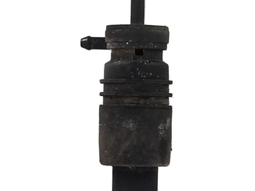 Used Washer pump Washer pump AUDI TT (8N3) 1.8 T (180 hp) 33998456 33998456