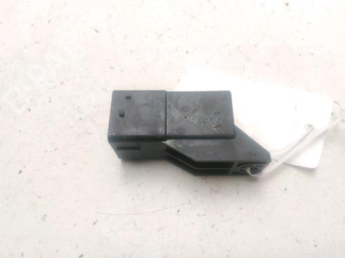 Used Electronic module Electronic module PEUGEOT 3008 II SUV (MC_, MR_, MJ_, M4_) 1.5 BlueHDi 130 (131 hp) 25611232 25611232