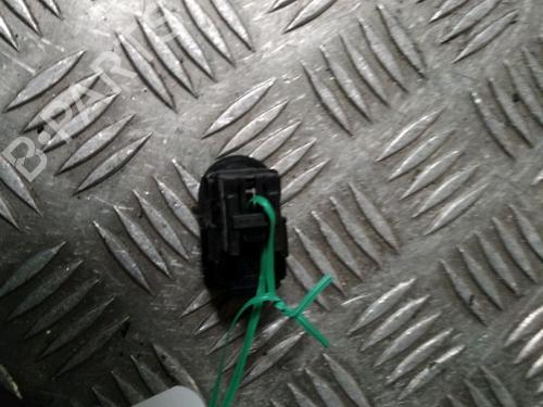 Used Mirror switch OPEL ZAFIRA A MPV (T98) 2.2 DTI 16V (F75) (125 hp) 11996824