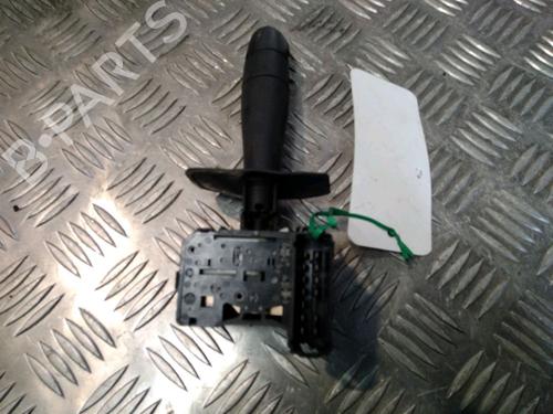 Used Steering column stalk Steering column stalk DACIA LOGAN MCV (KS_) 1.5 dCi (KS0K) (68 hp) 15752236 15752236