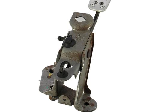 koblingspedal RENAULT CLIO III (BR0/1, CR0/1) 2.0 16V Sport (200 hp) 31031178