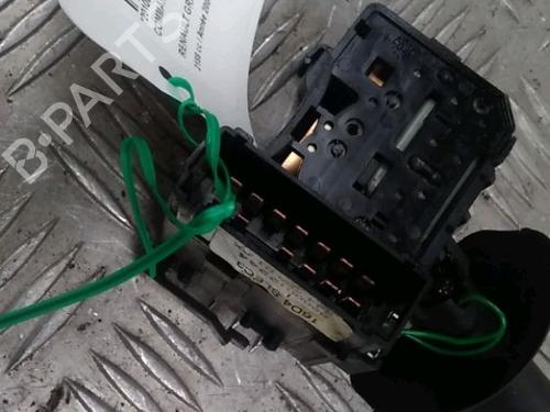 Used Steering column stalk RENAULT ESPACE IV (JK0/1_) 2.2 dCi (JK0H) (150 hp) 13112408