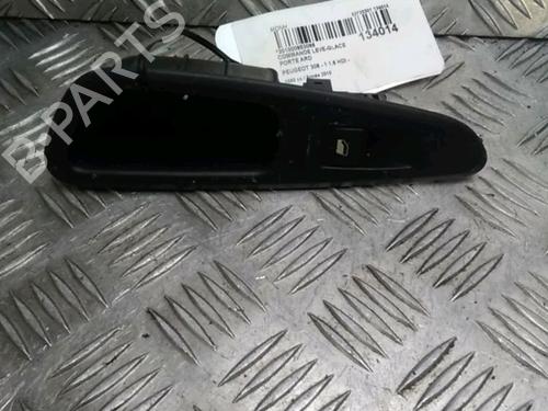 Used Right rear window switch Right rear window switch PEUGEOT 308 I (4A_, 4C_) 1.6 HDi (112 hp) 14928880 14928880