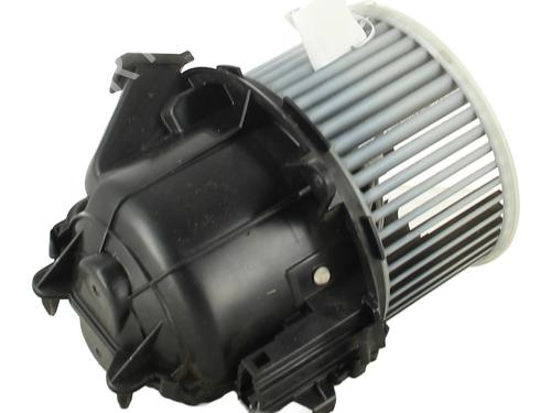 Used Heater blower motor Heater blower motor DS DS 3 / DS 3 CROSSBACK (UR_, UC_, UJ_) 1.5 BlueHDi 100 (UCYHYJ) (102 hp) 33835969 33835969