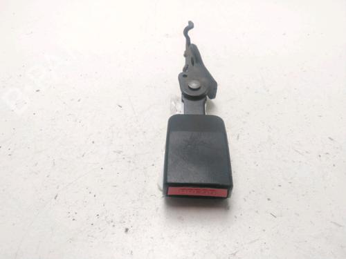 Used Seat buckle RENAULT MEGANE III Coupe (DZ0/1_) 1.5 dCi (DZ09, DZ0D, DZ1F, DZ1G, DZ14, DZ29) (110 hp) 22593384