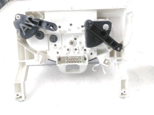 Climate control RENAULT TRAFIC II Van (FL) 1.9 dCi 80 (FL0B) | BP37874931I5 - Image 2
