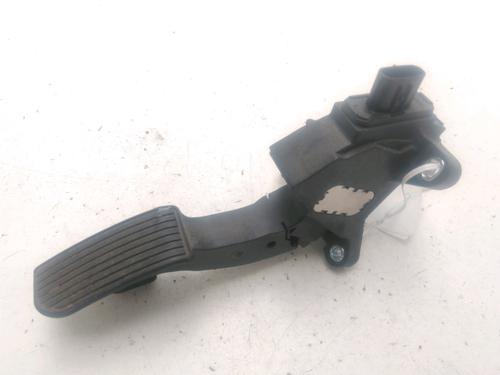 Used Pedal Pedal PEUGEOT 108 1.0 VTi (69 hp) 25300383 25300383