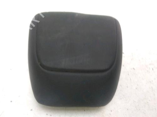 Nakkestøtte RENAULT KADJAR (HA_, HL_) 1.2 TCe 130 (HLMR) (130 hp) 28087146