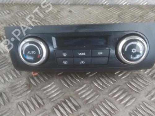 Used Climate control MITSUBISHI PAJERO IV (V8_W, V9_W) 3.2 DI-D (V88W, V98W) (170 hp) 27394446