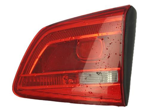 right-tailgate-light-vw-touran-1t3-2010-2011-2012-2013-2014-2015-2016-37454475 main image