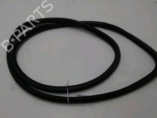 Used Rubber door seal Rubber door seal PEUGEOT 3008 I MPV (0U_) 1.6 HDi (109 hp) 36486286 36486286