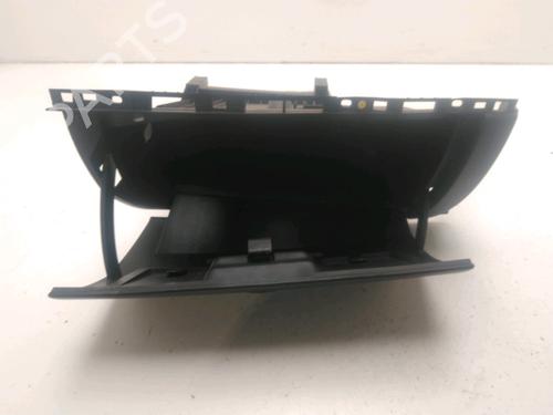 Used Glove box Glove box RENAULT CLIO III (BR0/1, CR0/1) 1.5 dCi (C/BR0G, C/BR1G) (68 hp) 23125514 23125514