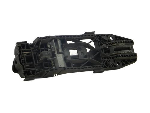 rear-right-exterior-door-handle-vw-golf-vii-5g1-bq1-be1-be2-2012-2013-2014-2015-2016-2017-2018-2019-2020-2021-36544227 main image