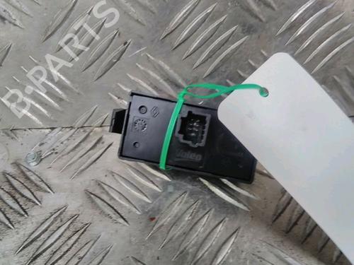 Advarselskontakt RENAULT TWINGO III (BCM_, BCA_) [2014-2026]  15750677