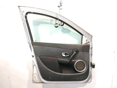 Left front door RENAULT CLIO III (BR0/1, CR0/1) 1.5 dCi (BR17, CR17) | BP29601696C2 