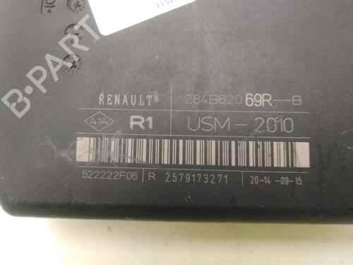 Used Fuse box RENAULT MEGANE III Hatchback (BZ0/1_, B3_) 1.5 dCi (BZ1G, BZ1W, BZ0R) (95 hp) 20340558