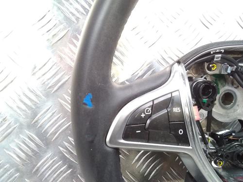Used Steering wheel DACIA DUSTER (HM_) 1.5 dCi 115 (HMAD) (116 hp) 11522352