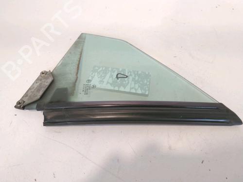 rear-right-quarter-glass-mercedes-benz-slk-r170-1996-1997-1998-1999-2000-2001-2002-2003-2004-30291104 main image