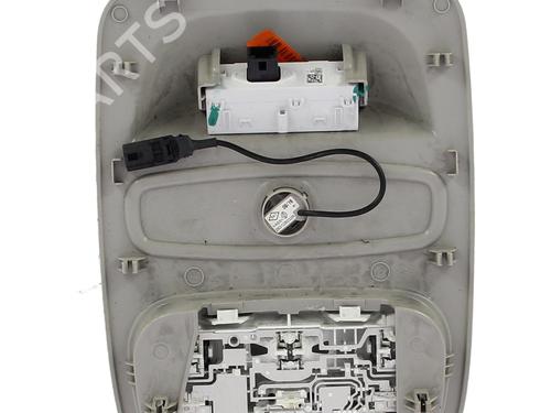 Interior roof light RENAULT CAPTUR I (J5_, H5_) 1.5 dCi 90 (J5N4, J5M5, J5MW, J5M6, J5AL, J5AJ) | BP32333038I8