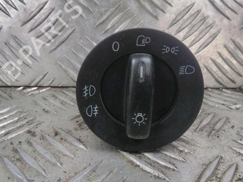 Used Headlight switch VW PASSAT B6 (3C2) 1.9 TDI (105 hp) 11713405