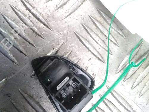 left-front-window-switch-ford-ka-ru8-12-1571422-2008-2009-2010-2011-2012-2013-2014-2015-2016-15421500 main image