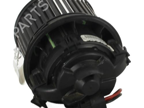Used Heater blower motor Heater blower motor PEUGEOT 508 I (8D_) 2.0 HDi (140 hp) 33632696 33632696