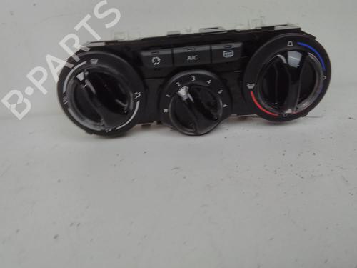 Airco bedieningspaneel PEUGEOT 208 I (CA_, CC_) 1.4 HDi (68 hp) 15751605