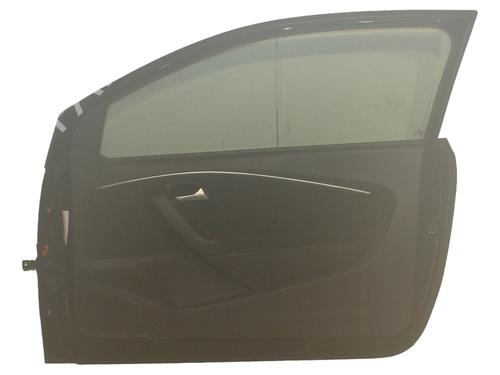 Used Right front door VW POLO V (6R1, 6C1) 1.0 (75 hp) 31935839