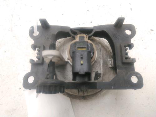 right-front-fog-light-peugeot-3008-i-mpv-0u_-2009-2010-2011-2012-2013-2014-2015-2016-2017-27510327 main image