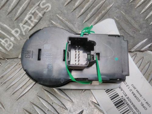Used Headlight switch OPEL CORSA D (S07) 1.3 CDTI (L08, L68) (75 hp) 13079937