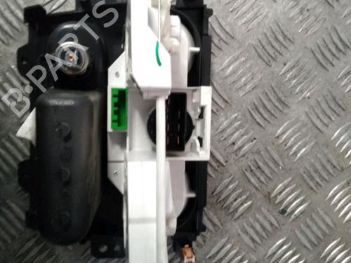 Used Climate control OPEL AGILA B (H08) 1.0 (F68) (65 hp) 11713296