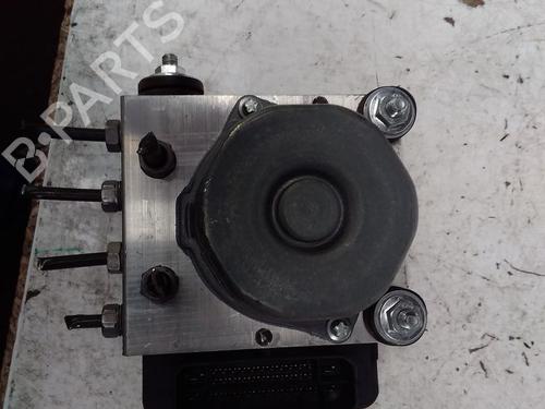 Used ABS pump RENAULT CLIO IV (BH_) 1.5 dCi 75 (75 hp) 15749904
