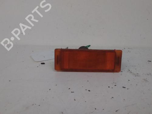 Used Right front indicator Right front indicator RENAULT RAPID Box Body/MPV (F40_, G40_) [1985-2001] 15757877 15757877