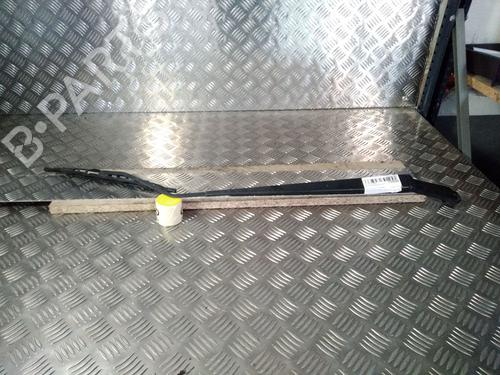 Used Front windshield wiper arm SUZUKI SX4 (EY, GY) 1.6 DDIS (RW416D) (90 hp) 14902859