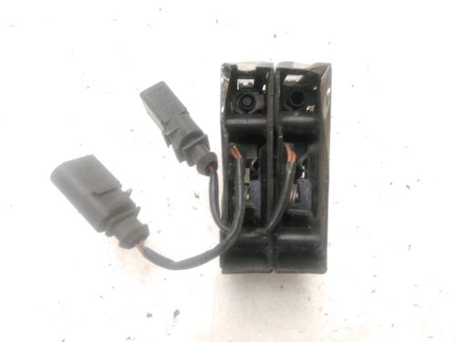 Used Hood lock AUDI A1 (8X1, 8XK) 1.2 TFSI (86 hp) 28712614