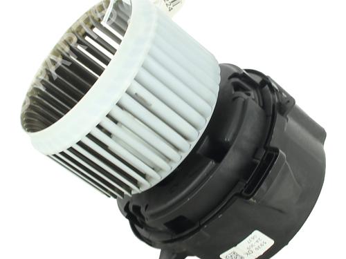 Heater blower motor RENAULT CLIO V (B7_) 1.0 TCe 90 (B7MT) | BP33727668M62 - Image 3