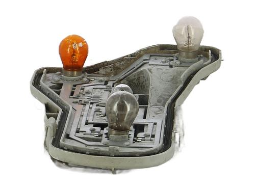 Lampeholder VW POLO IV (9N_, 9A_) 1.4 TDI (80 hp) 32333075